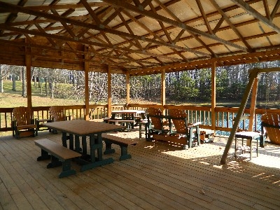 Pavilion - Pavilion overlooking the catch and release pond. Open for all High Rock Hideaways guests.
